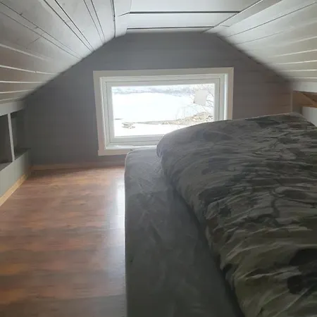 Arnebu Lodge Kjerkevik